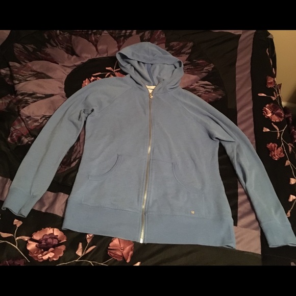 GUC VICTORIA’S SECRET Wing hoodie.  Size MED - Picture 2 of 2